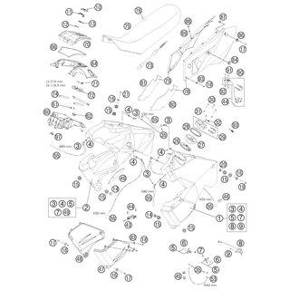 TAPA LATERAL L/S TRASERA DAKAR