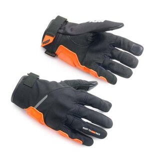 Two 4 Ride V3 Gloves